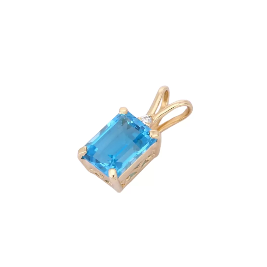 14K Gold Blue Topaz Pendant