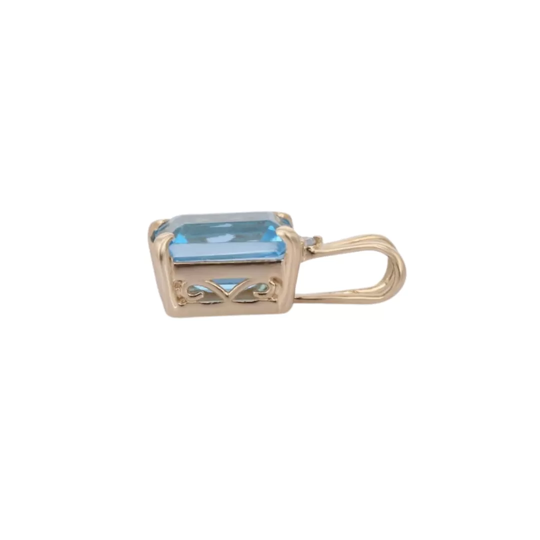 14K Gold Blue Topaz Pendant