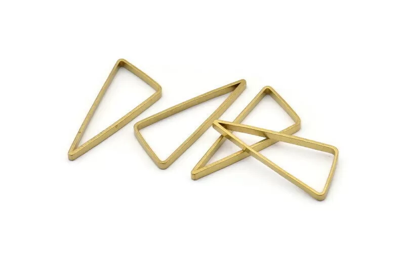 30mm Brass Triangles, 24 Raw Brass Open Triangles, Charms, Findings (30x33x15mm) Bs 1148