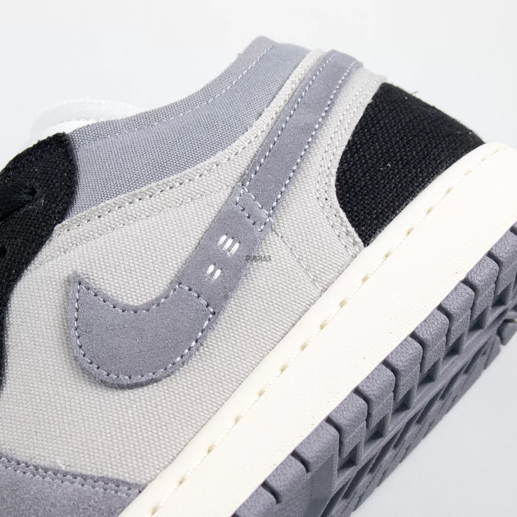 Air Jordan 1 Low SE 'Craft Inside Out Cement Grey' (2023)