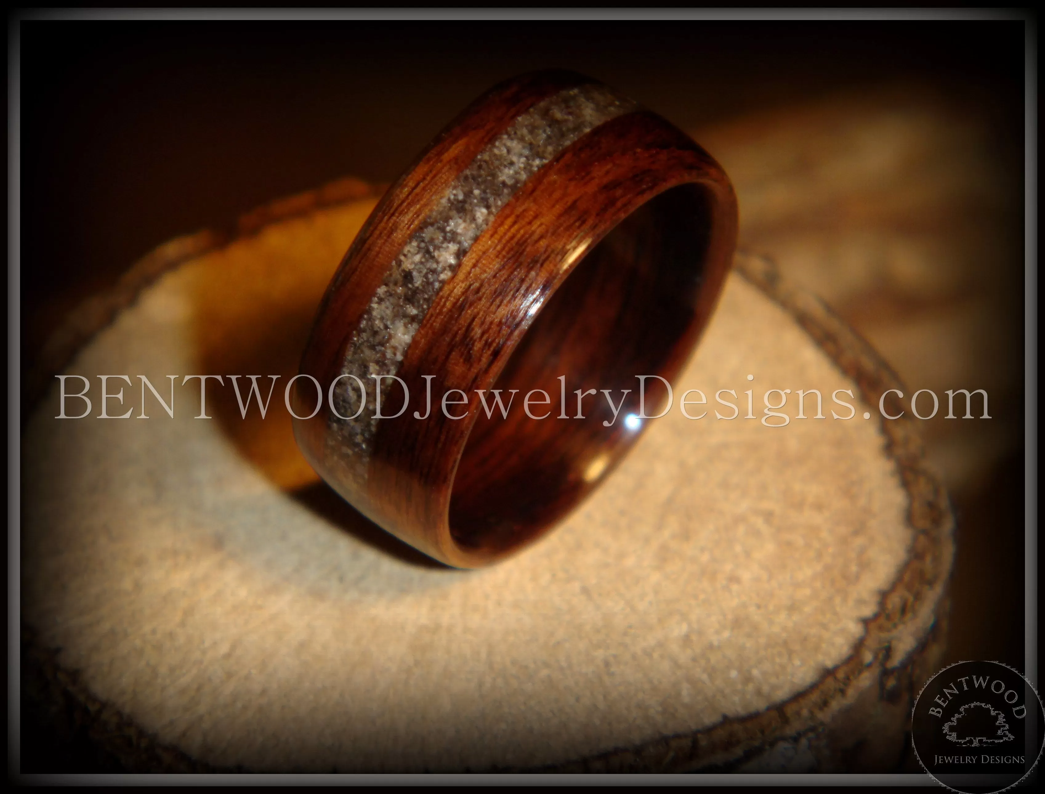 Bentwood Ring - Macassar Ebony with Dark Sand Inlay