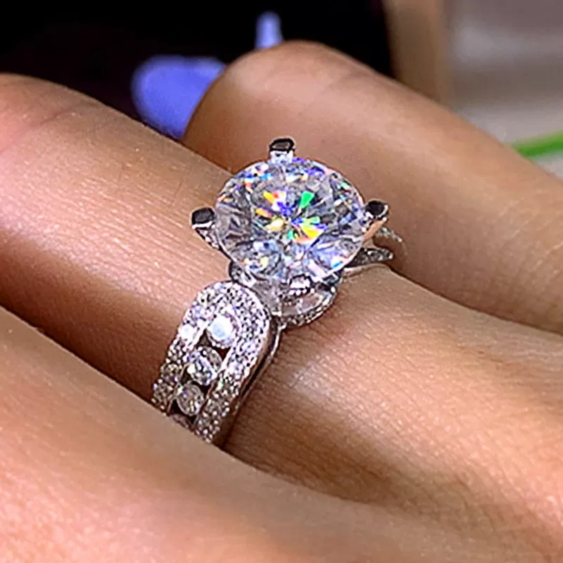 Brilliant Crystal Cubic Zirconia High-quality Silver Color Ring