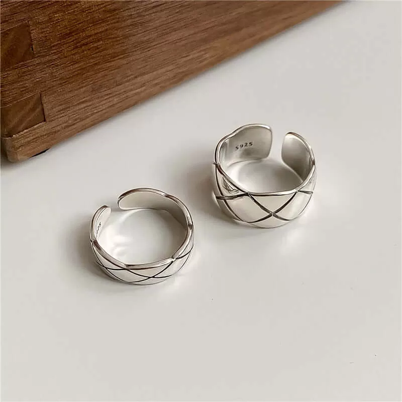 Checkered Vintage Silver Lattice Plain Ring