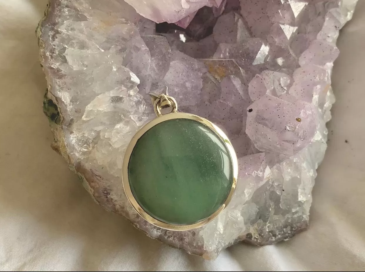 Green Aventurine Naevia Pendant - Round