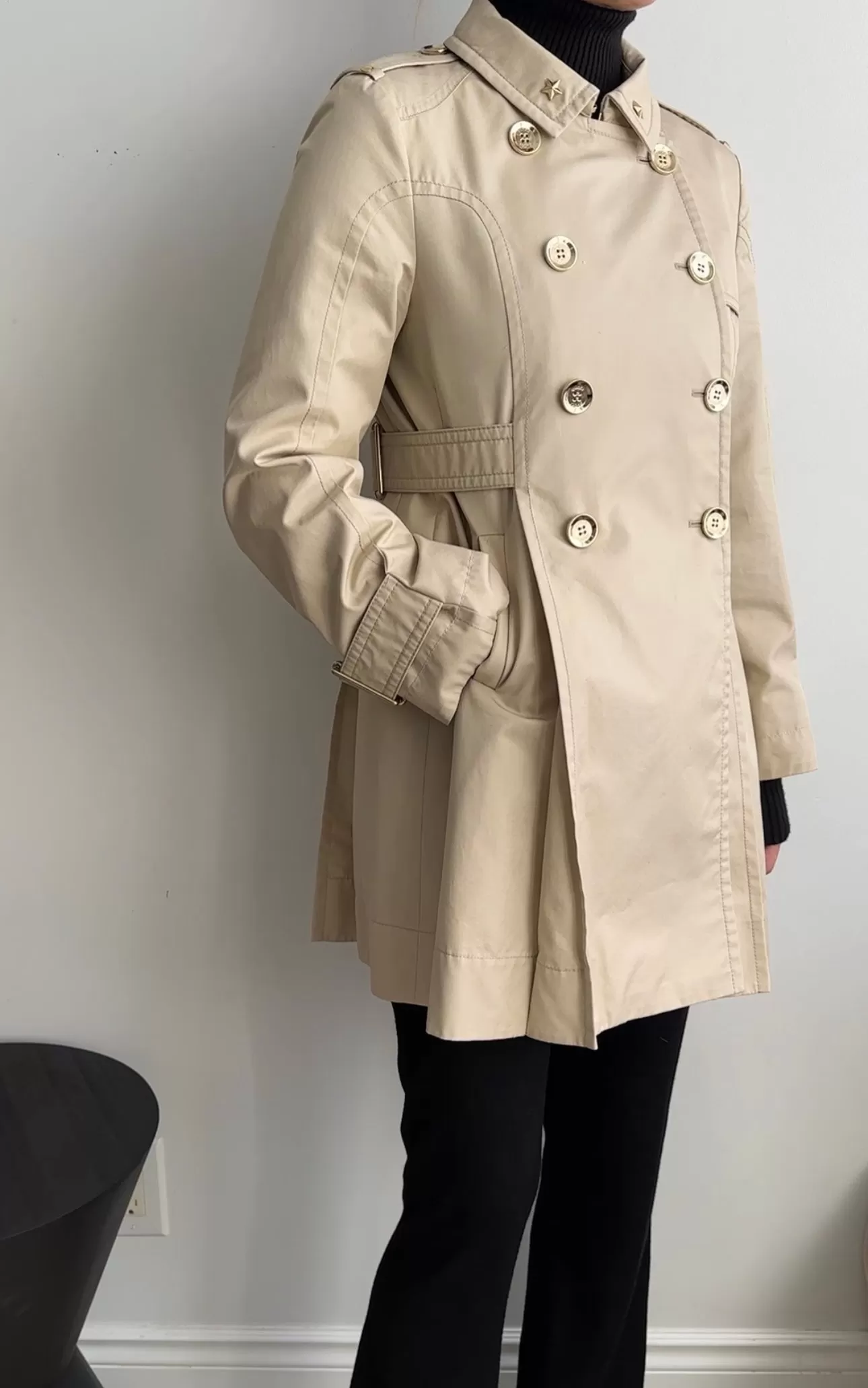 Gucci Beige Double Breasted Star Charm Belted Trench Coat - USA 2