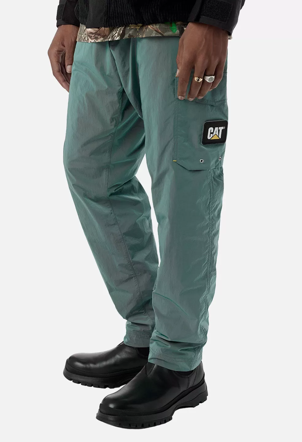 JE X CAT Iridescent Cargo Pant / Grey