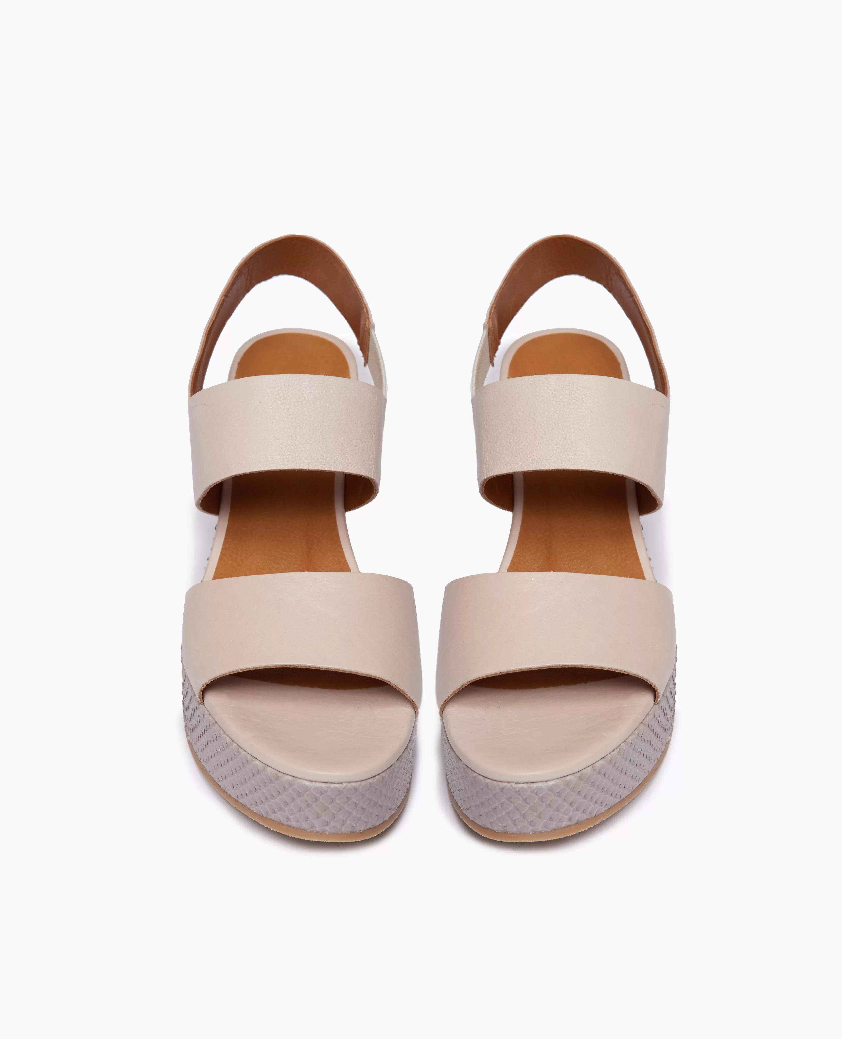 Leonora Wedge