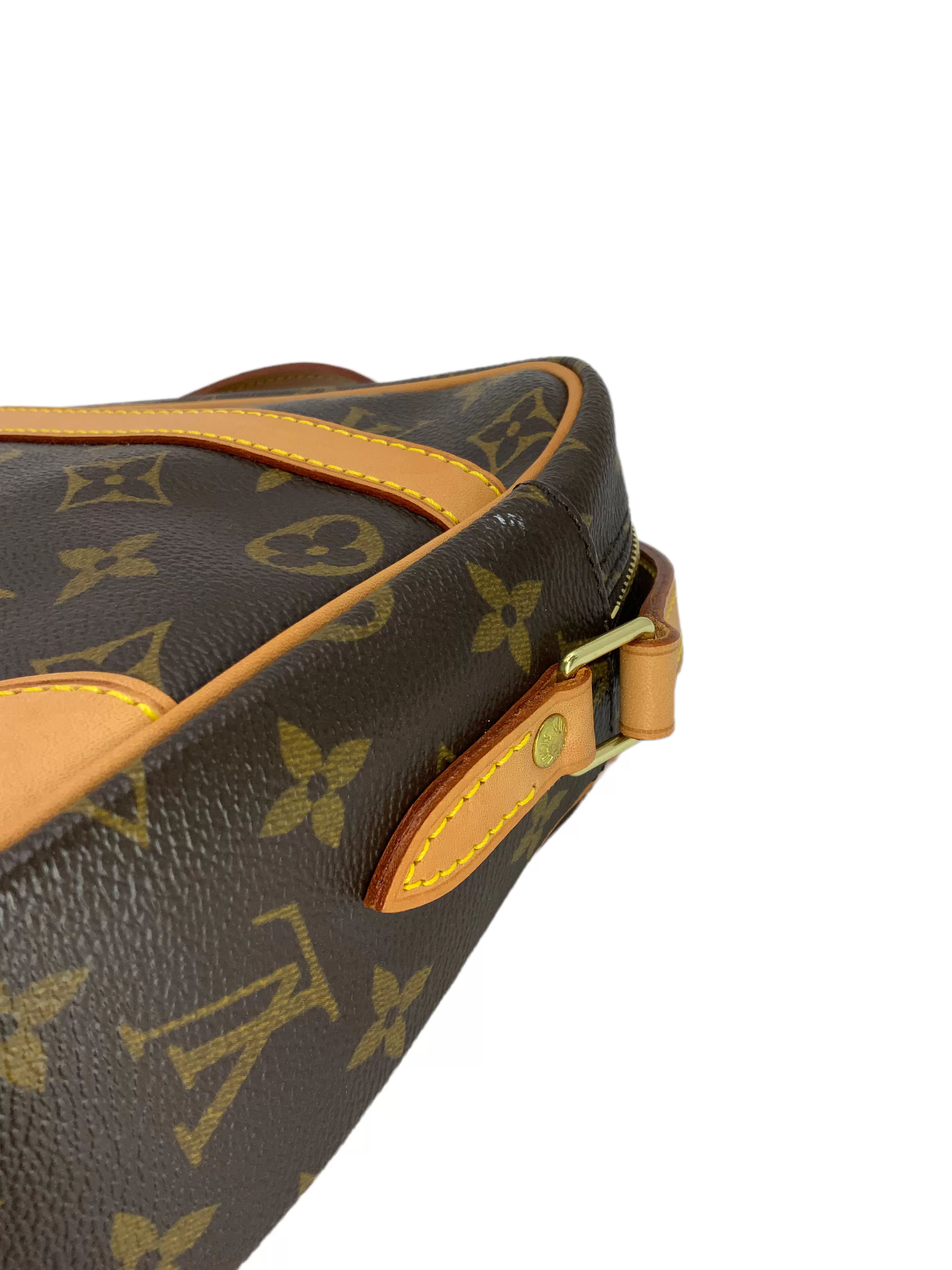 Louis Vuitton Monogram Canvas Trocadero 27 Bag