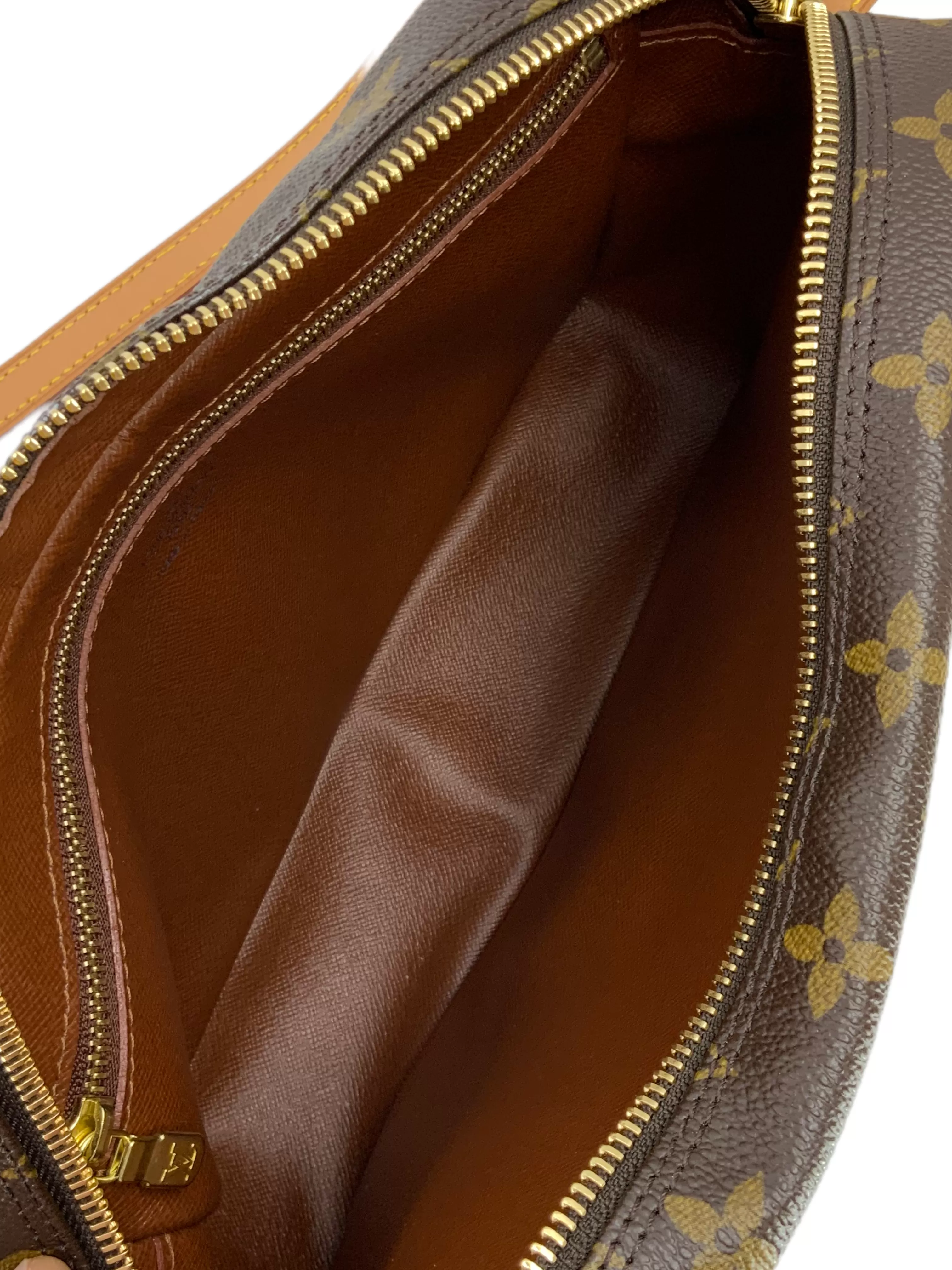 Louis Vuitton Monogram Canvas Trocadero 27 Bag