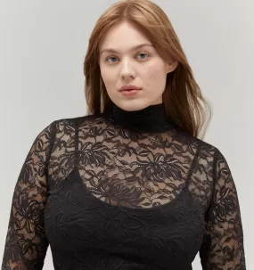 The Pia Top - Black Lace