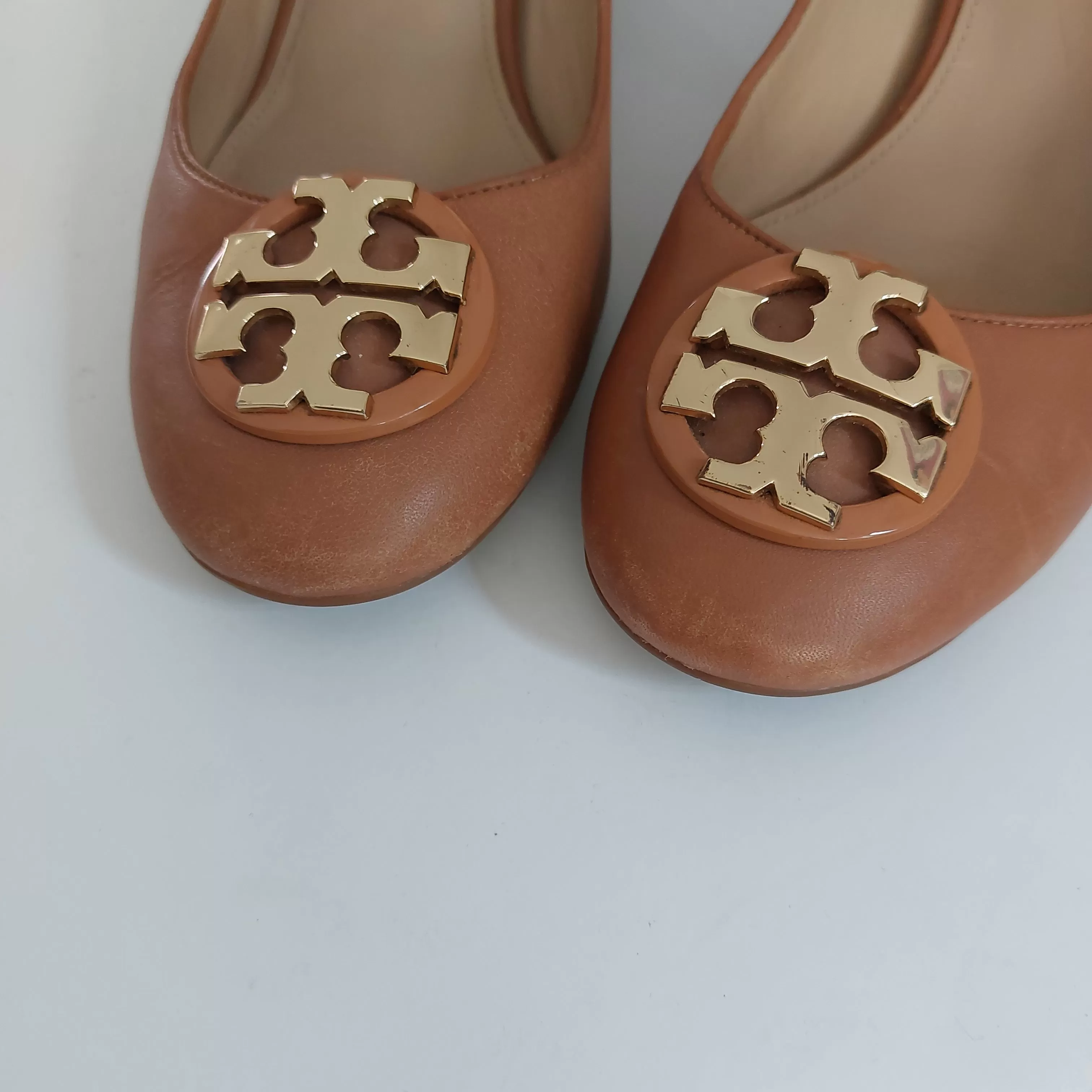 Tory Burch Tan Leather Janey Block Heels | Pre Loved |